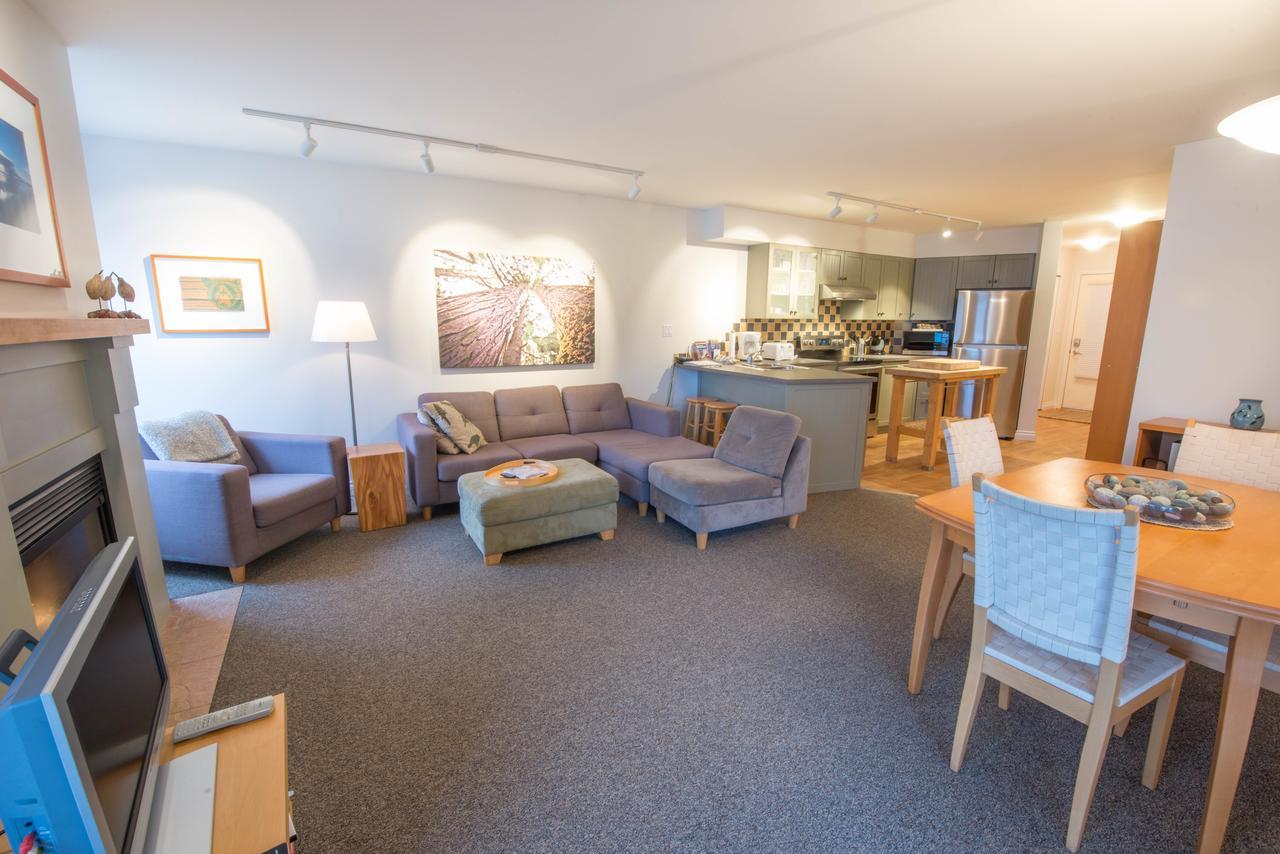 Luxury 2Br Oceanfront Condo By Onlybc 201 Tofino Bagian luar foto